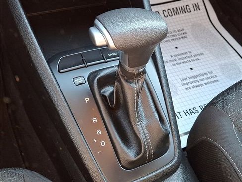 Certified 2022 Kia Rio S image 14