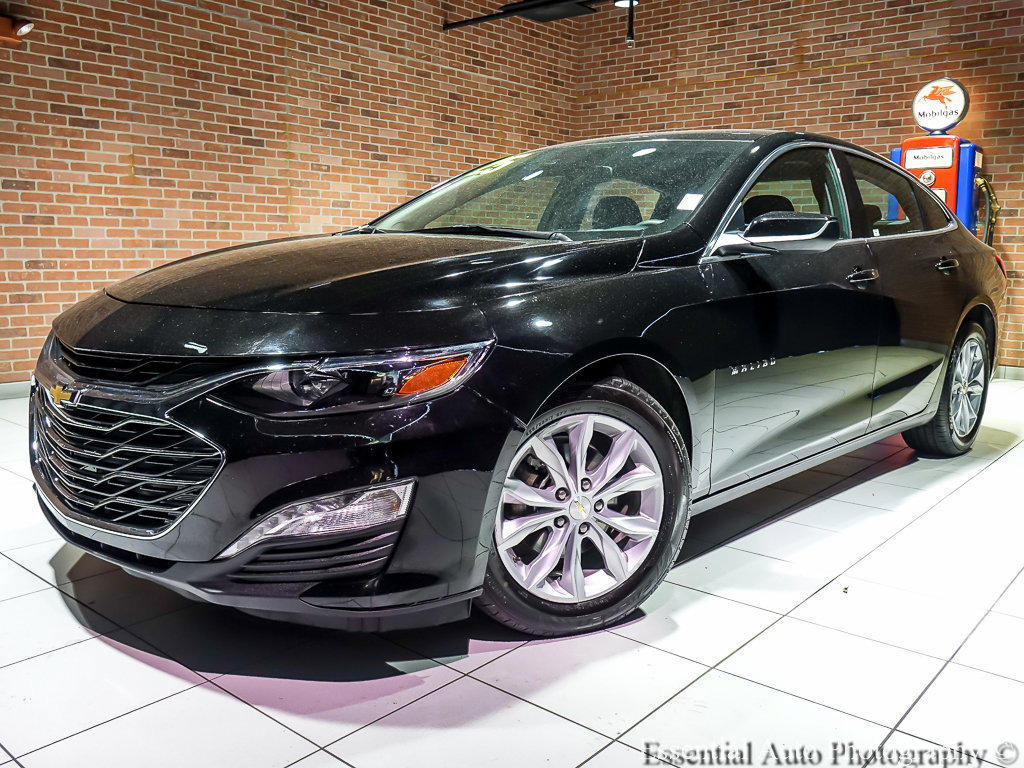 Used 2025 Chevrolet Malibu LT FWD image 2