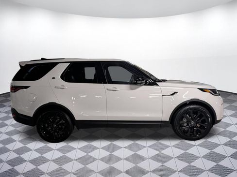 New 2026 Land Rover Discovery S AWD/4WD image 6