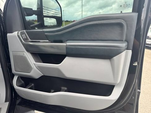 Used 2024 Ford F450 Limited w/ FX4 Off-Road Package AWD/4WD image 33