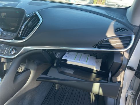 Used 2017 Chevrolet Volt Premier w/ Driver Confidence II Package image 52