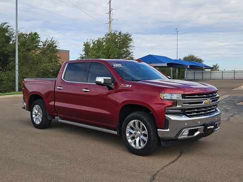 Used 2019 Chevrolet Silverado 1500 LTZ w/ LTZ Premium Package AWD/4WD image 3