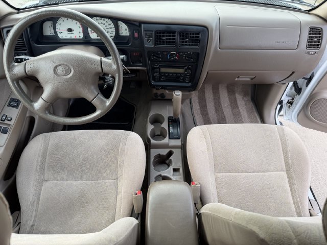 Used 2003 Toyota Tacoma PreRunner RWD image 12