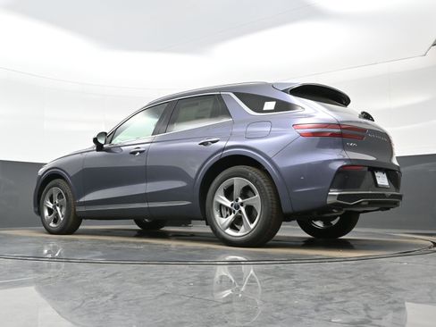 New 2026 Genesis GV70 2.5T Advanced image 15