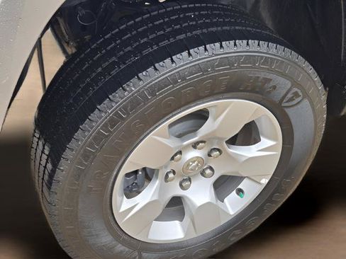 Used 2025 RAM 1500 Big Horn image 9