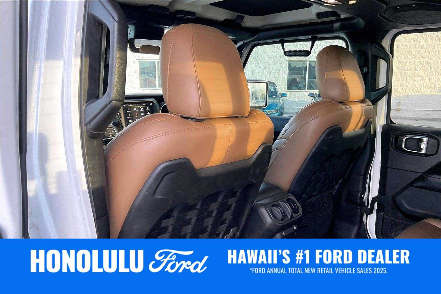 Used 2020 Jeep Gladiator Rubicon AWD/4WD image 12