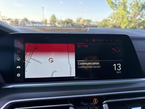 Used 2022 BMW X5 sDrive40i w/ Premium Package image 21