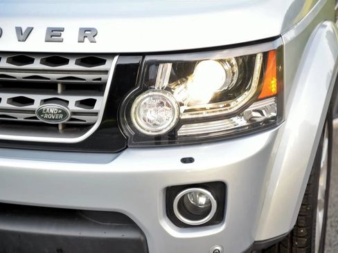 Used 2016 Land Rover LR4 HSE Silver Edition AWD/4WD image 49