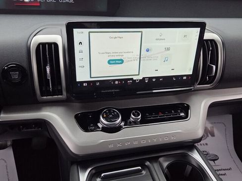 New 2026 Ford Expedition Active image 20