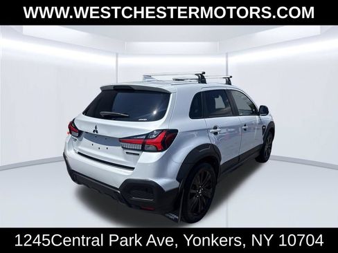 Used 2025 Mitsubishi Outlander Sport AWD image 4