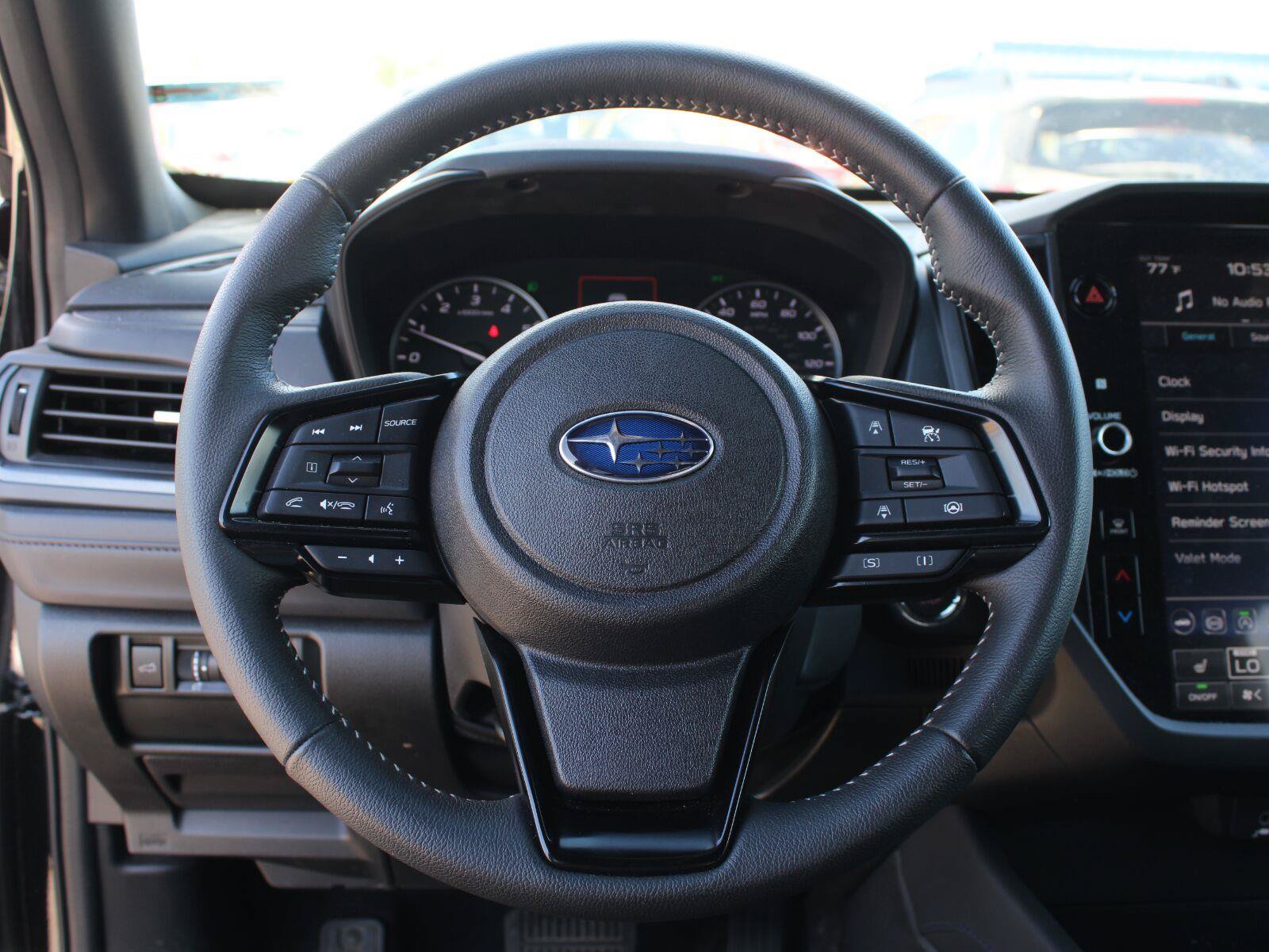 Used 2025 Subaru Forester Premium AWD/4WD image 10