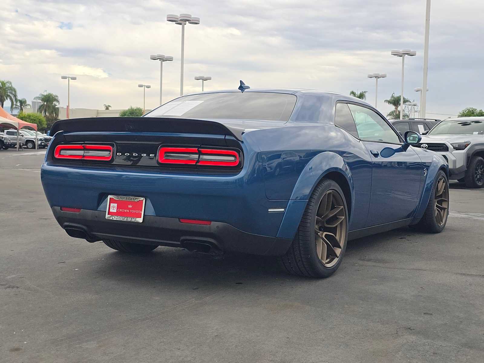 Used 2020 Dodge Challenger SRT Hellcat RWD image 3