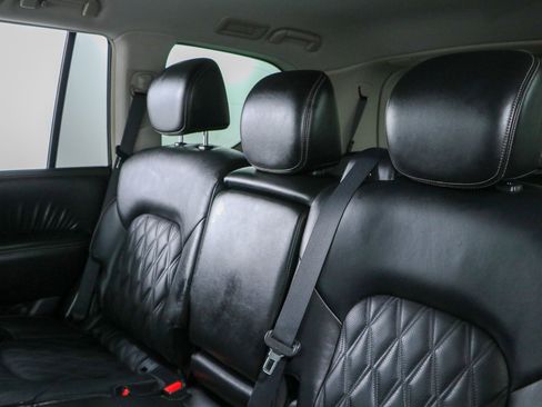 Used 2021 Nissan Armada Platinum RWD image 28