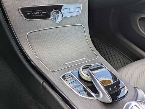 Used 2019 Mercedes-Benz C 300 4MATIC Cabriolet image 18