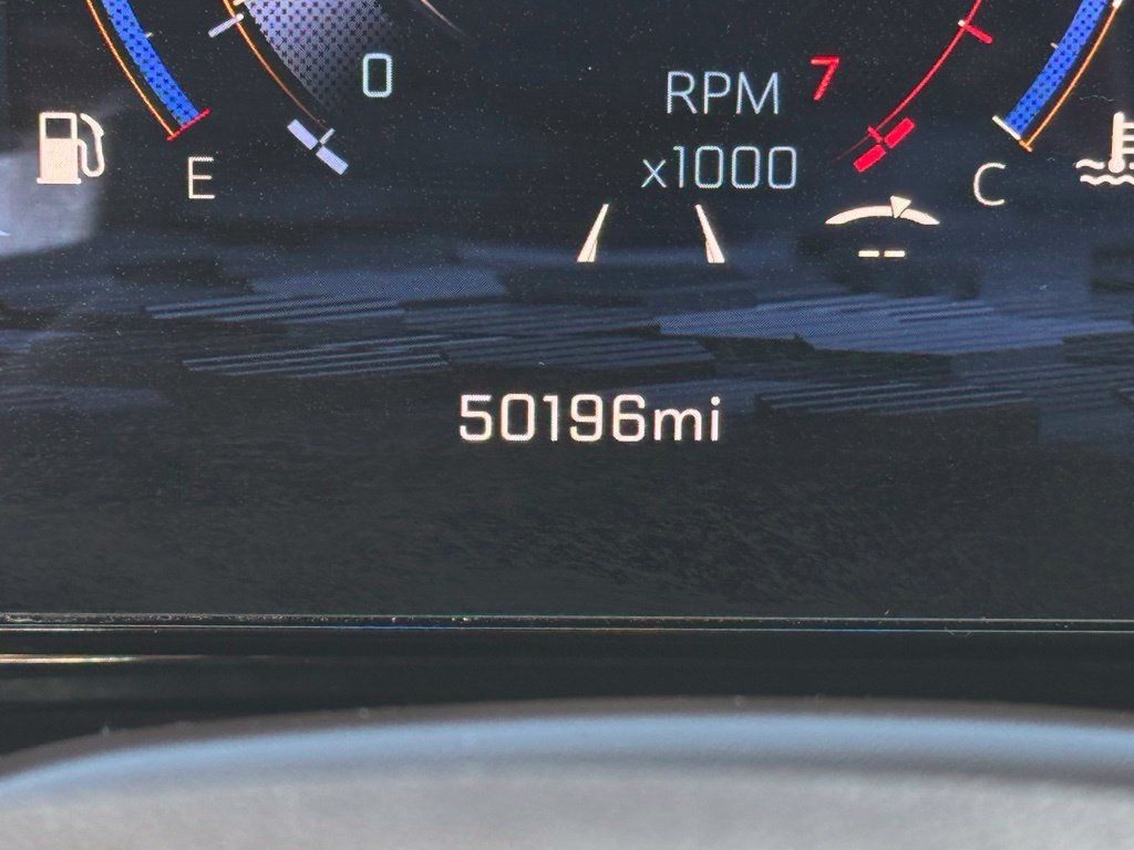 Used 2025 Chevrolet Tahoe LT RWD image 6