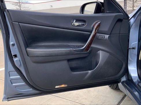 Used 2010 Nissan Maxima 3.5 SV w/ Premium Pkg image 21