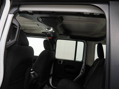 Certified 2022 Jeep Wrangler Unlimited Sport image 22