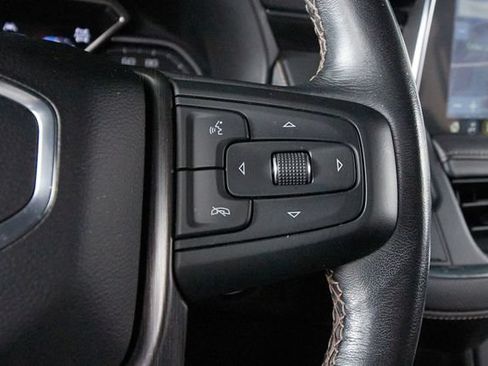 Used 2021 GMC Yukon XL AT4 w/ AT4 Premium Plus Package AWD/4WD image 16