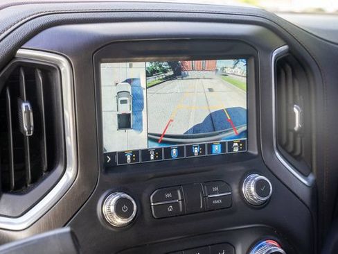 Used 2021 GMC Sierra 1500 AT4 w/ AT4 Premium Package AWD/4WD image 28