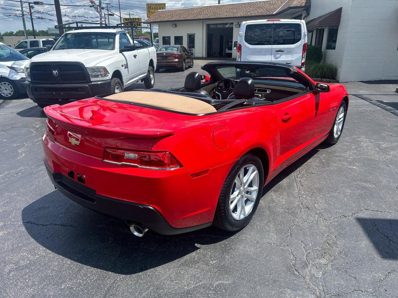 Used 2014 Chevrolet Camaro LT RWD image 6