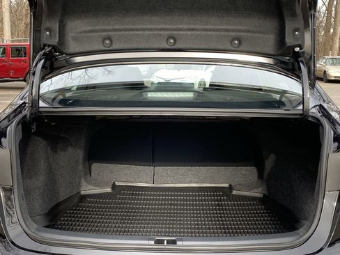 Certified 2025 Toyota Corolla SE image 17