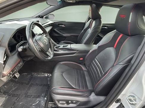 Used 2021 Toyota Avalon TRD image 18