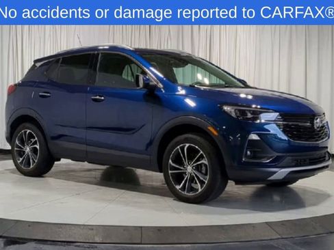 Used 2020 Buick Encore GX Essence w/ Advanced Technology Package AWD/4WD image 2
