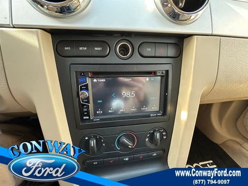 Used 2007 Ford Mustang GT Premium image 26