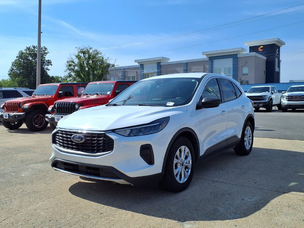 Used 2024 Ford Escape Active FWD image 19