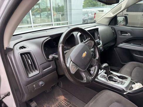 Used 2020 Chevrolet Colorado LT RWD image 13