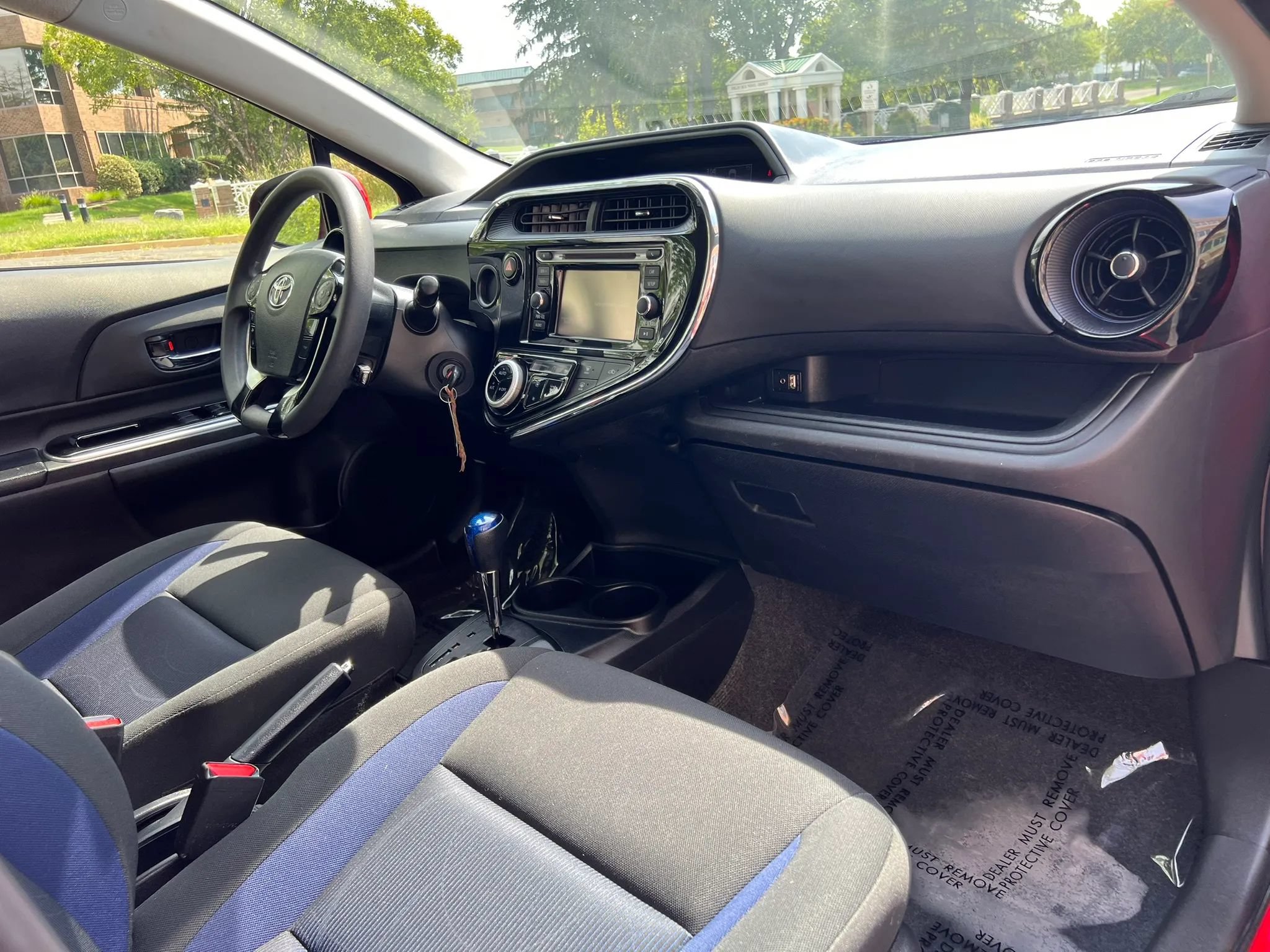 Used 2018 Toyota Prius C Two FWD image 16