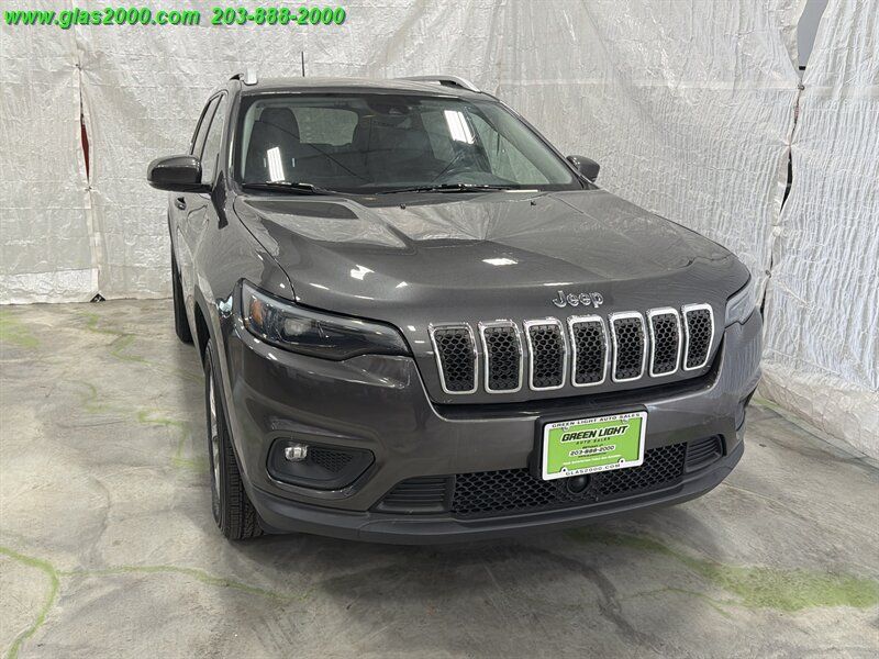 Used 2021 Jeep Cherokee Latitude Plus AWD/4WD image 32