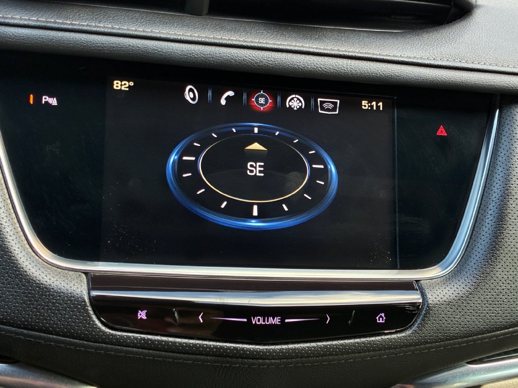 Used 2019 Cadillac XT5 FWD image 8