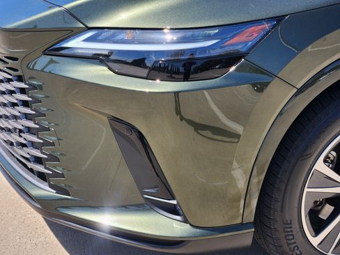 Used 2025 Lexus RX 350 Premium w/ Accessory Package (Z1) FWD image 14