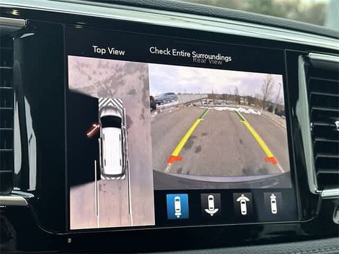 Used 2019 Chrysler Pacifica Limited w/ Advanced Safetytec Group image 15