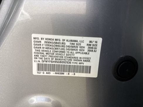 Used 2016 Honda Pilot Touring image 37