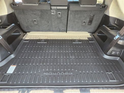 Certified 2018 Toyota 4Runner SR5 image 22