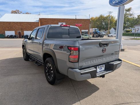 Used 2024 Nissan Frontier PRO-4X w/ Technology Package image 8