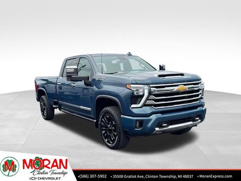 Certified 2024 Chevrolet Silverado 2500 High Country w/ Technology Package AWD/4WD image 9