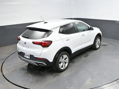 Used 2025 Buick Encore GX Preferred AWD/4WD image 38