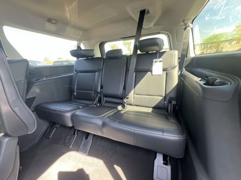 New 2025 Ford Expedition Max Platinum w/ Driver's Package image 34