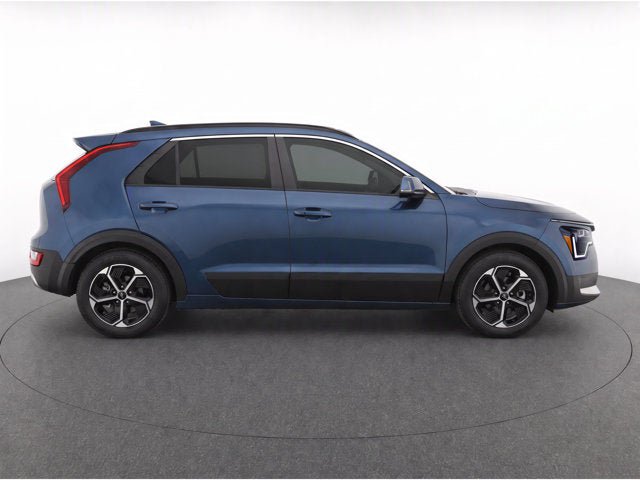 Used 2025 Kia Niro EX FWD image 4