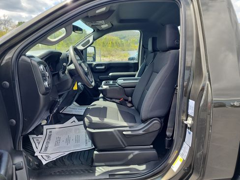 Certified 2023 GMC Sierra 3500 Pro AWD/4WD image 11
