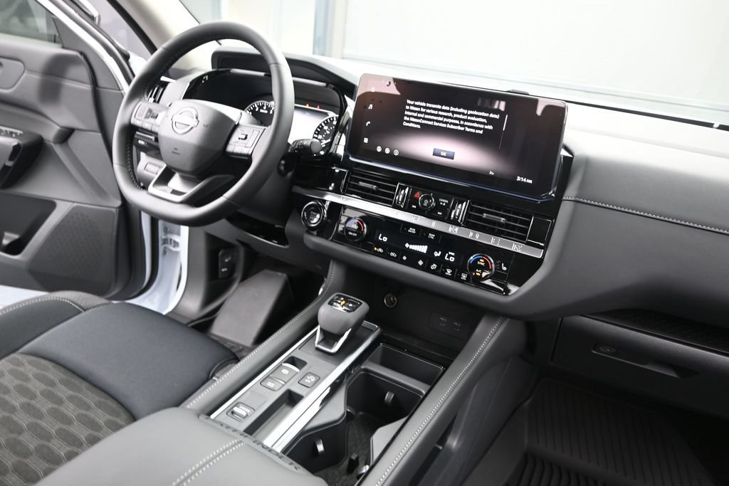 New 2026 Nissan Pathfinder SV FWD image 32