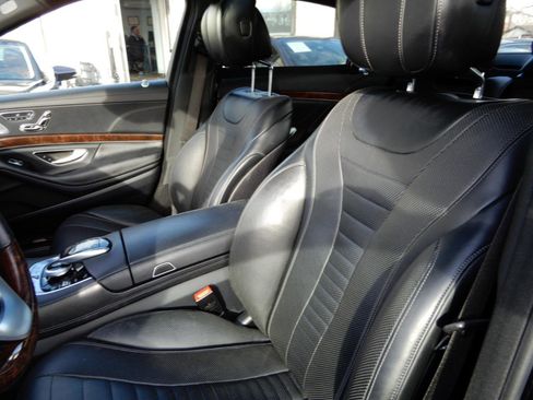 Used 2019 Mercedes-Benz S 560 4MATIC Sedan image 15