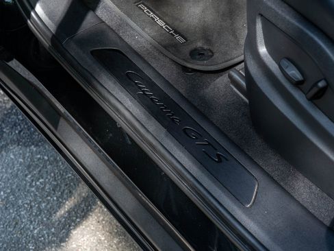 Certified 2023 Porsche Cayenne GTS AWD/4WD image 23