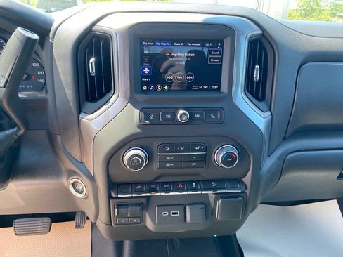 Certified 2023 Chevrolet Silverado 1500 Custom Trail Boss AWD/4WD image 16