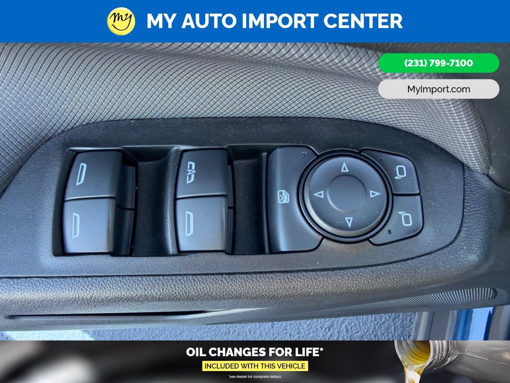 Used 2023 Chevrolet Equinox RS w/ LPO, Floor Liner Package AWD/4WD image 11