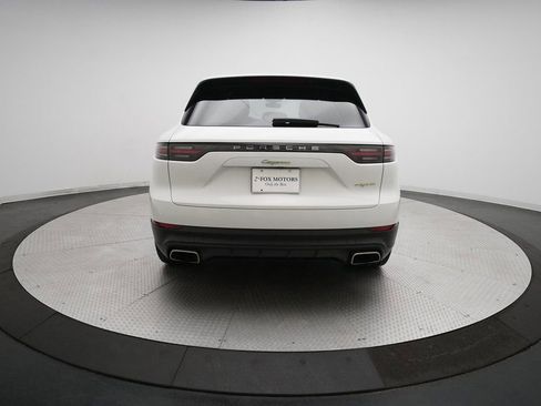 Certified 2019 Porsche Cayenne E-Hybrid image 12