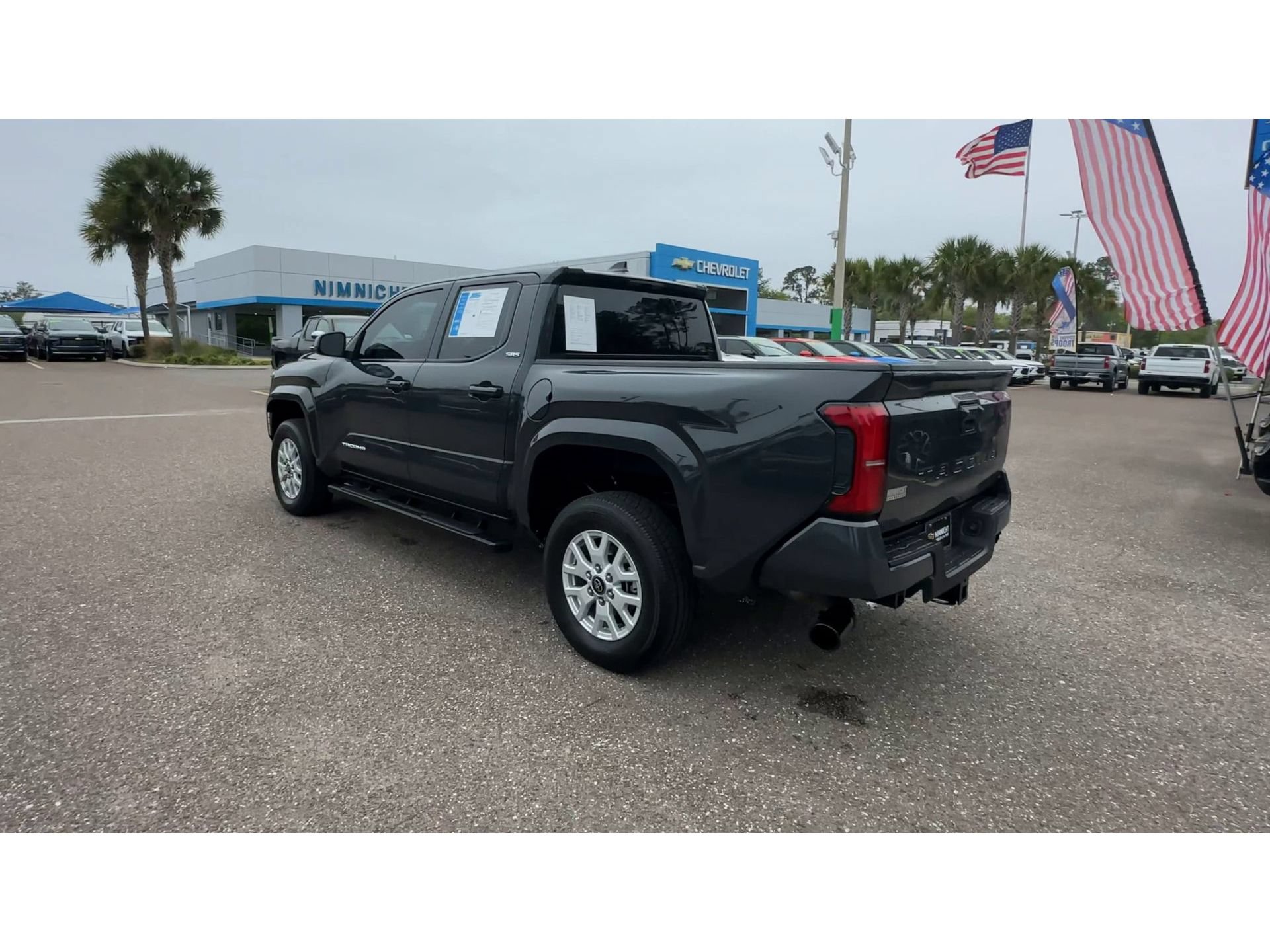 Used 2025 Toyota Tacoma SR5 RWD image 4